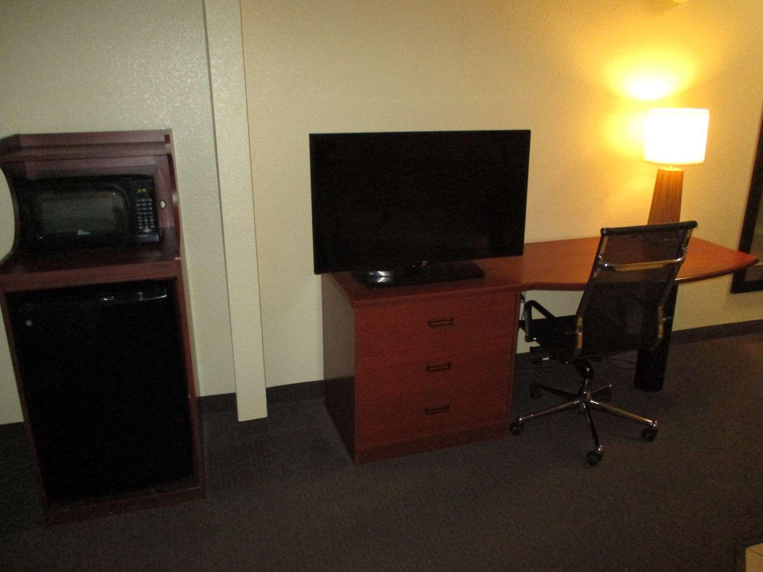 Best Western Coffeyville Central Business District Inn And Suites מראה חיצוני תמונה